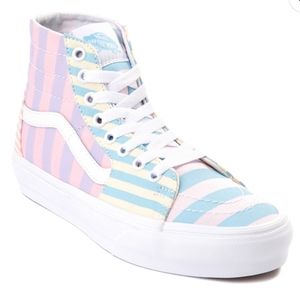 Women's super cute and fun, pastel striped, NWT high-top vans sk8-hi, 8 or 8.5